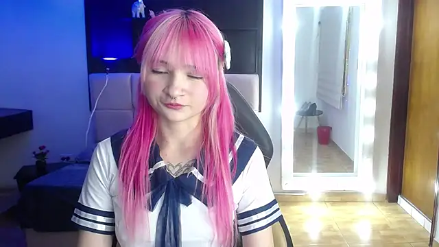 _Charlotte_Collins_ webcam