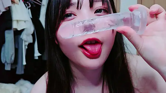 YUKINA_00