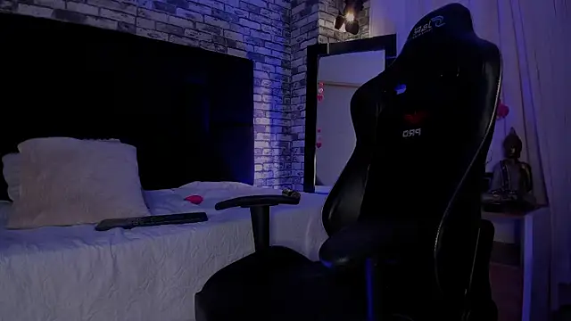 Chloesantana_