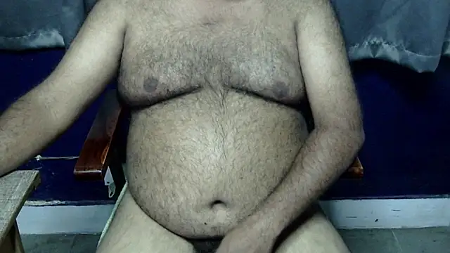 hairysubcub_70 (Ask my age) - Welcome To Daddy's Room. Make Daddy Cum.