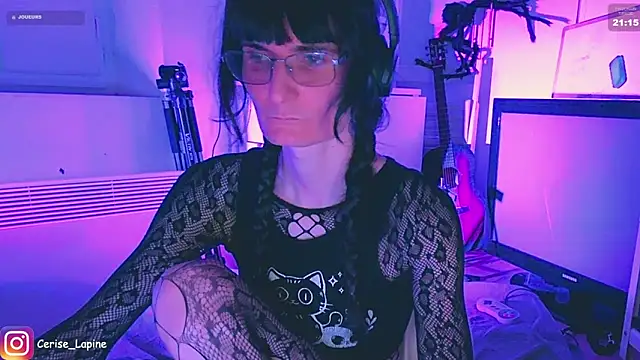 CeriseLapine webcam