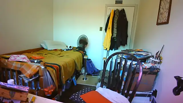 JohnnyMoves webcam