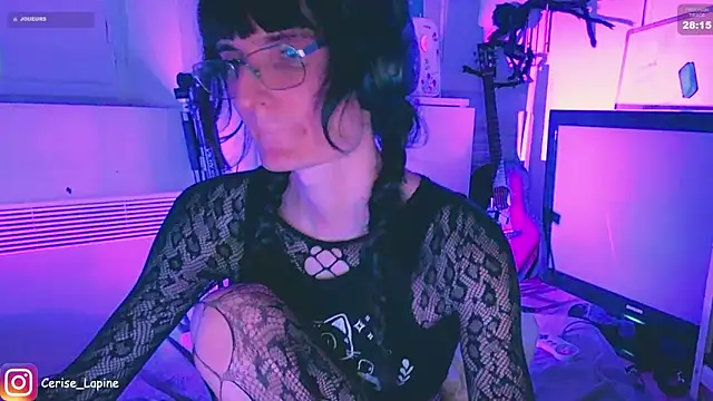 CeriseLapine webcam