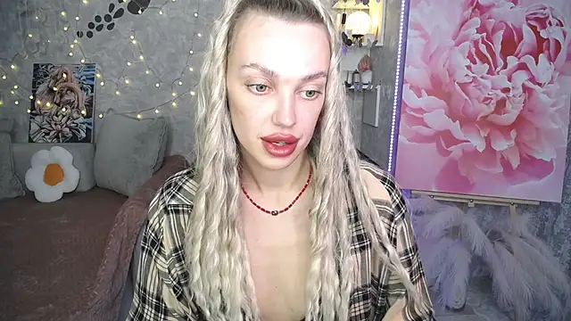NickyAdamidi webcam