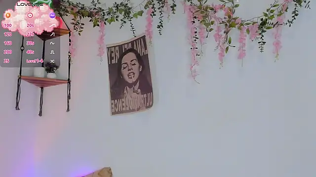 MarieTaylor_ webcam