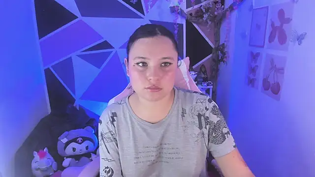 little_emma0 webcam