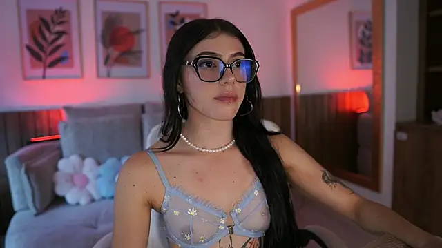 JadeSummerr webcam