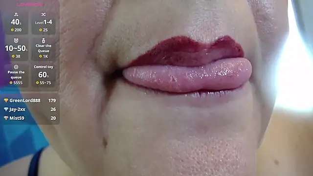 Kerly_Doll webcam