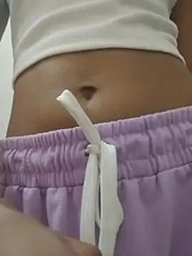 mayra4u (F young) - remove panty