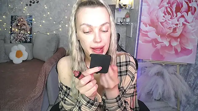 NickyAdamidi webcam