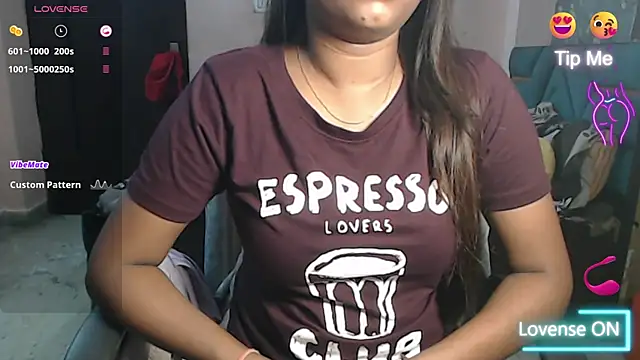 DuskyDivaXO webcam