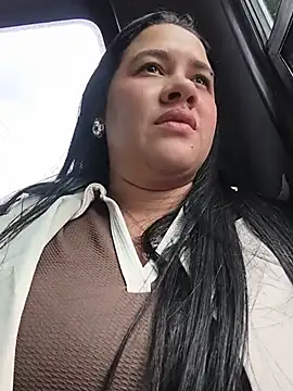 Kendra-daring webcam
