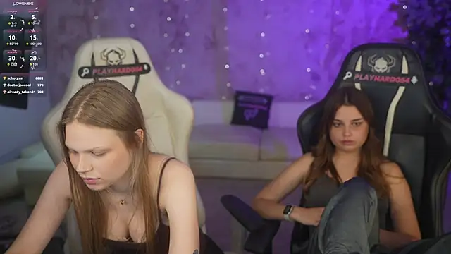 Charlotte_Dreams webcam
