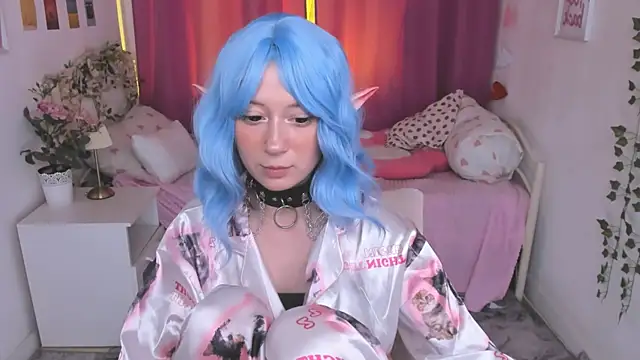 MiyuuNami webcam