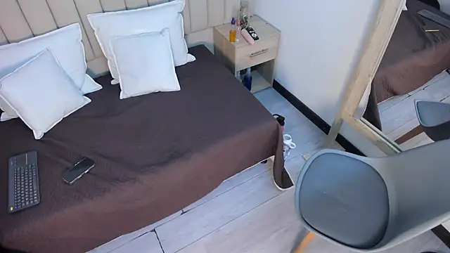 Stephi_Moon webcam