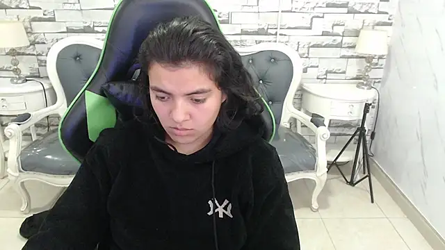 amalia_a webcam