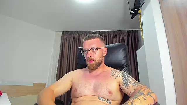 Findom_guy webcam