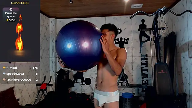 angelsilva_ live cam on StripChat
