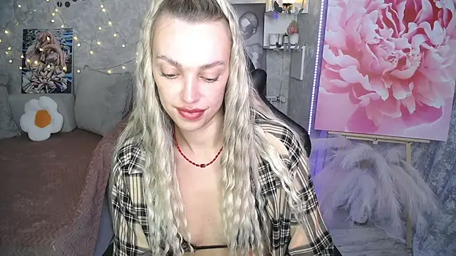 nickyadamidi's live room