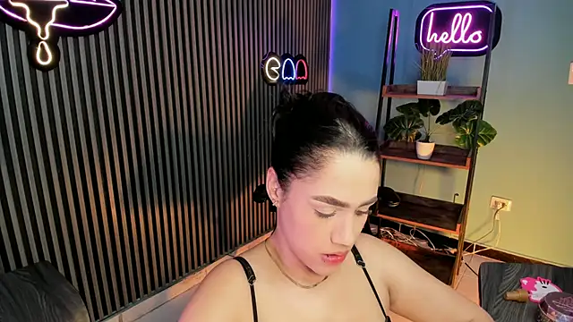 Emily_robertss1 webcam
