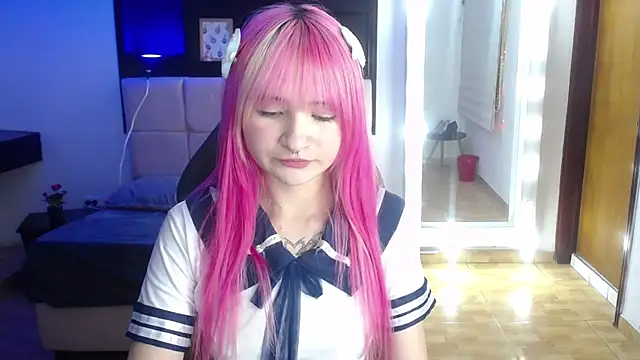 _Charlotte_Collins_ webcam