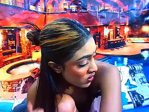 IndianPretty14u2Luv webcam
