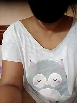 Bedtime1200 live cam on StripChat