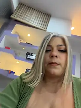 isabella_horney_ webcam