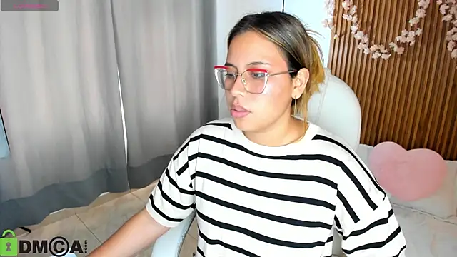 Evely_crosss webcam
