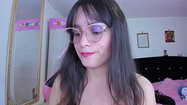 Lucyy-hess webcam