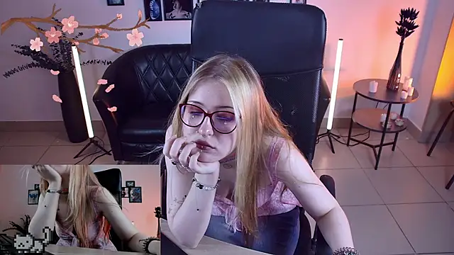 lanafitch webcam