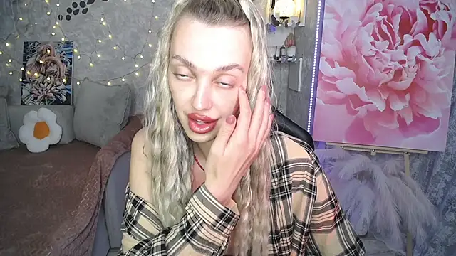 NickyAdamidi webcam