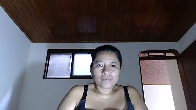 adrixxx38 webcam