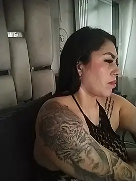 chelaqueen_ webcam
