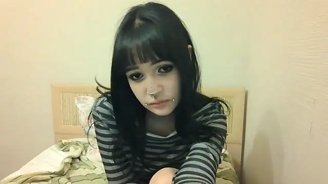 AliceMilati webcam