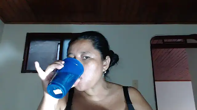 adrixxx38 webcam