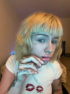 EmberSweety webcam