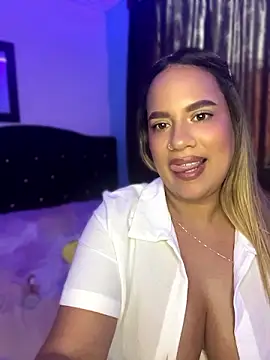 AnnieSinclair webcam