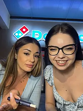 IsabellaEtthan live sex cam