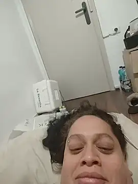 Katycurr webcam