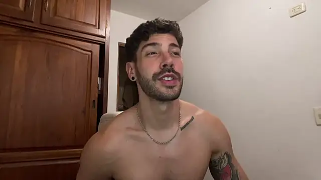 guyinthemountain (M young) - Naked and hard