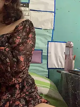 poojachauhanlive - Poojachauhanlive's free webcam - UK Sex Cams