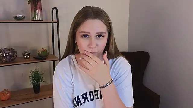 nina__love - Nina__Love's free webcam - UK Sex Cams