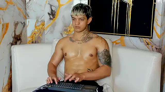 noah__browm - Noah__Browm's free webcam - UK Sex Cams