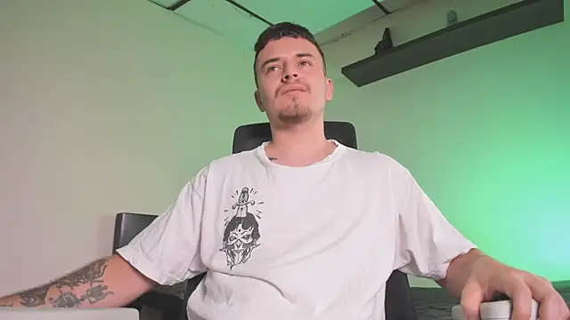 james_connor2 webcam