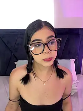 Lily_Woodz webcam