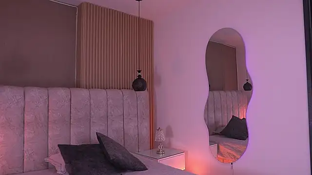 sam_lewins webcam