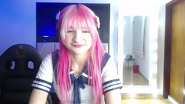 _Charlotte_Collins_ webcam
