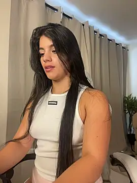Amel_Rosse webcam