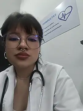 TATIANA--30 webcam